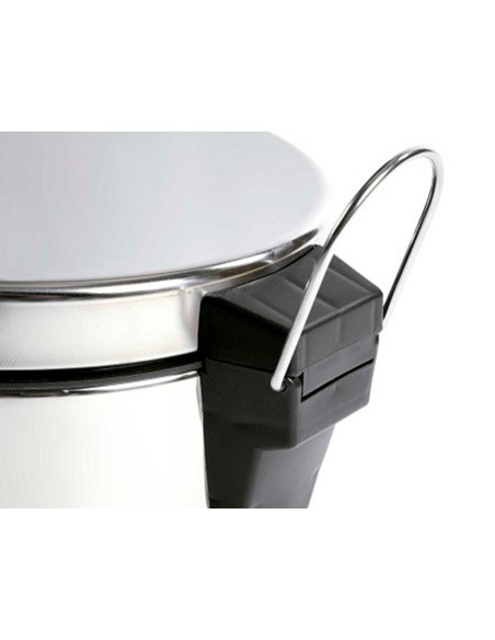 Papelera metalica q-connect con pedal cromada 32x21 cm capacidad 6 litros