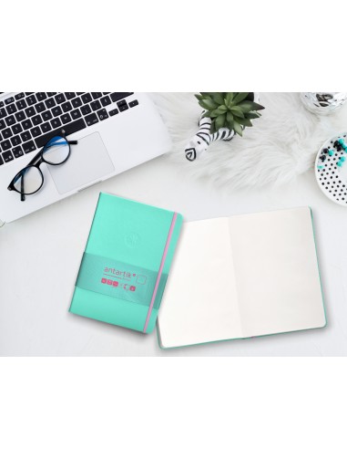Cuaderno con gomilla antartik notes tapa dura...