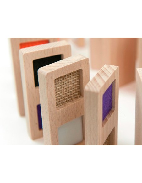 Juego didactico andreutoys domino sensorial texturas madera 28 piezas