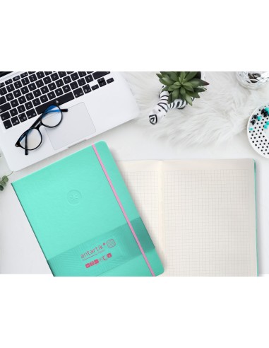 Cuaderno con gomilla antartik notes tapa dura...