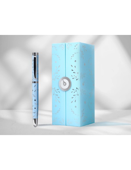 Pluma belius bella aluminio color azul celeste diseño plateado relieve tinta azul caja de diseño