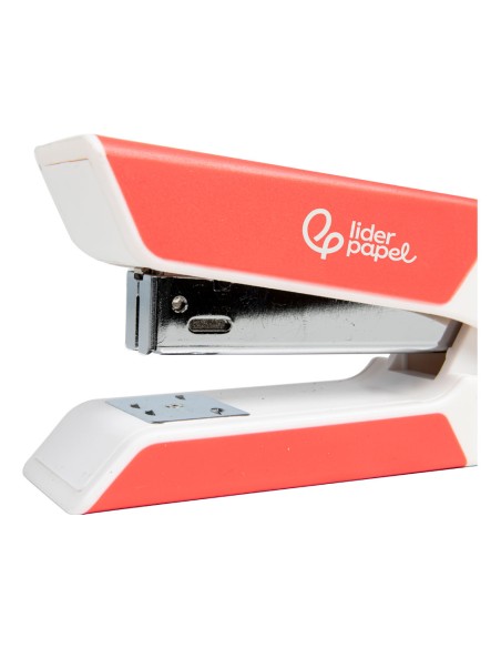 Grapadora liderpapel con regalo de extraegrapas y caja de 1000 grapas 26/6 capacidad 20h color coral