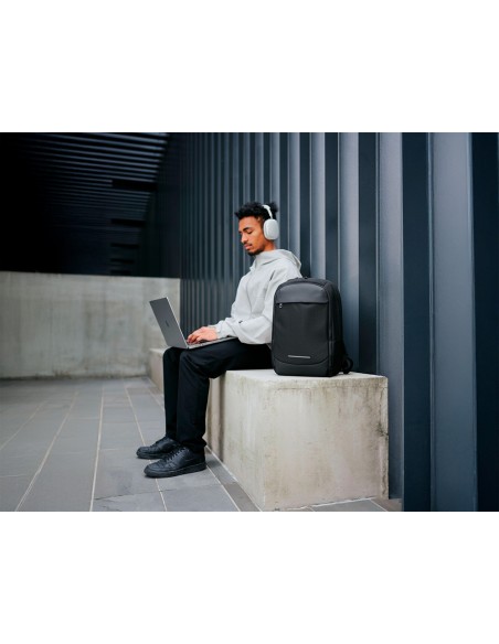 Mochila antartik slim con bols illo para portatil con tres compartimentos 45x15x33cm color negro