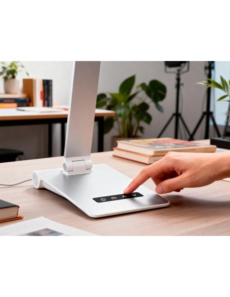 Lampara de escritorio q-connect sirio led 13w 800 lmtactil 3 niveles de color brillo regulable color plata