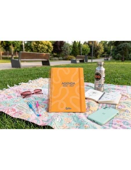 Agenda escolar liderpapel 26-27 espiral classic 2 dias pagina a5 bilingue 70g papel fsc naranja
