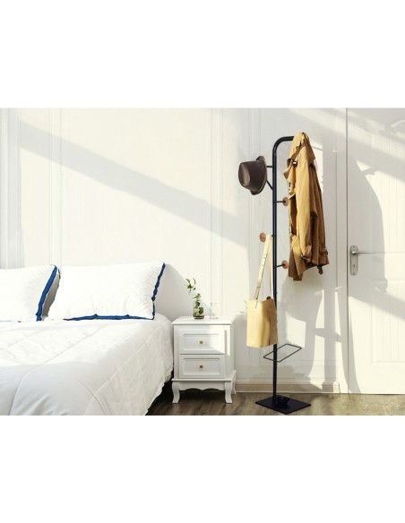 Perchero metalico q-connect negro con detalles de madera 6 colgadores y paraguero 174x28,5 cm