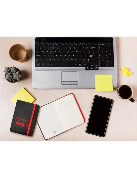 Cuaderno con gomilla antartik notes tapa dura a7 hojas lisas negro y rojo 80 hojas 80 gr fsc