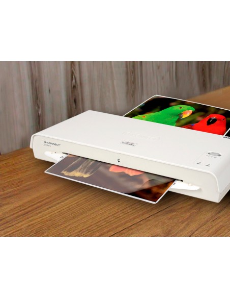 Bolsa de plastificar q-connect 303 x 216 mm 125 mc din a4 mate sin reflejos caja de 100 unidades