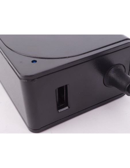 Adaptador de corriente ngs automatic 45w con 8 adaptadores y salida usb 2a