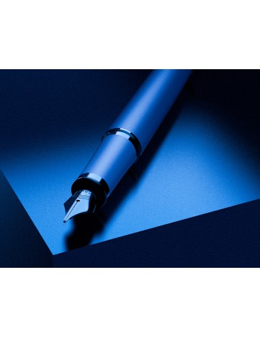 Pluma parker im professionals monochrome blue...